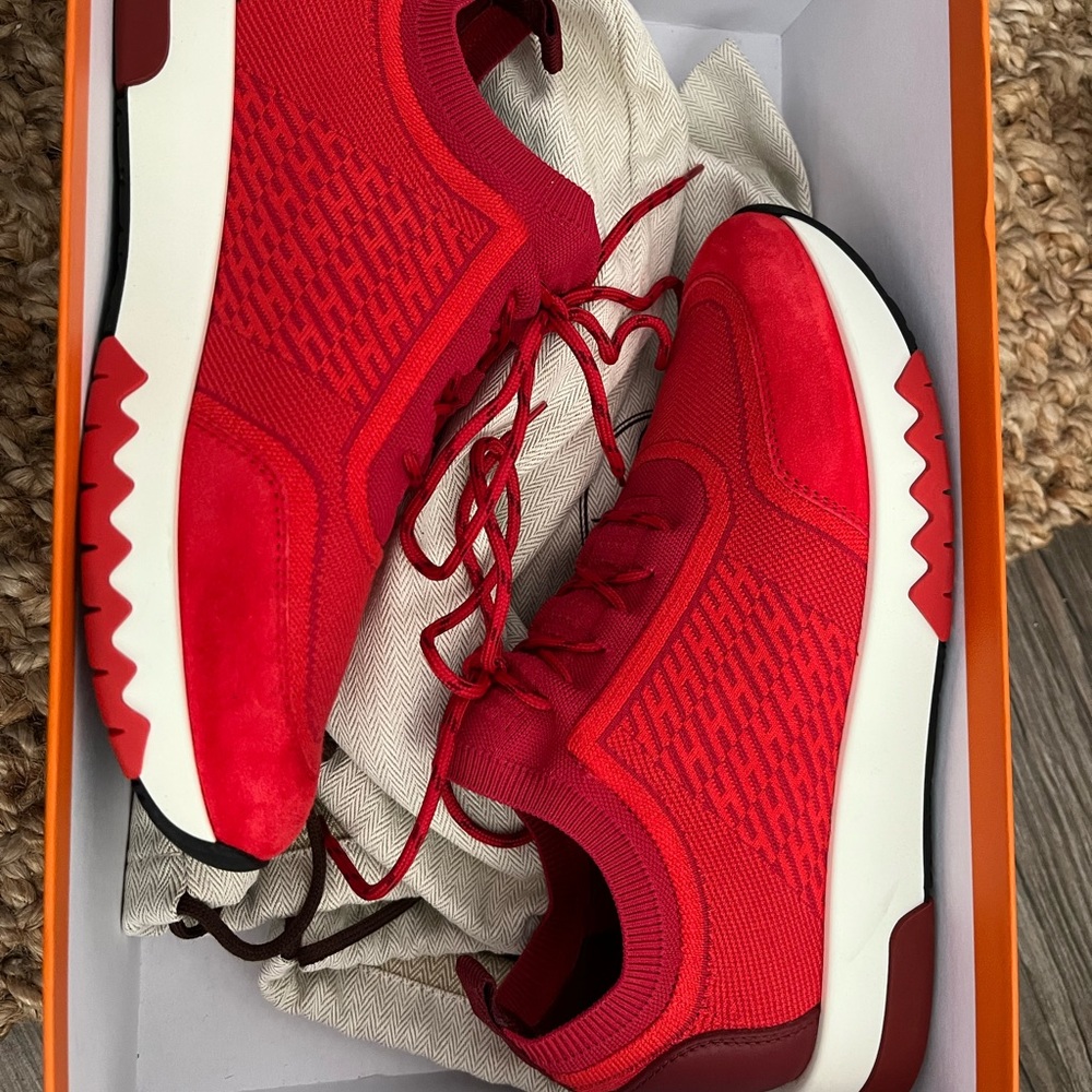 Hermès Addict sneakers. Worn ONCE